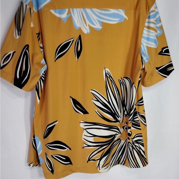 Zara Floral Short Sleeve Shirt in Yellow and Blue size L pre owned Exellent cond - Picture 9 of 9